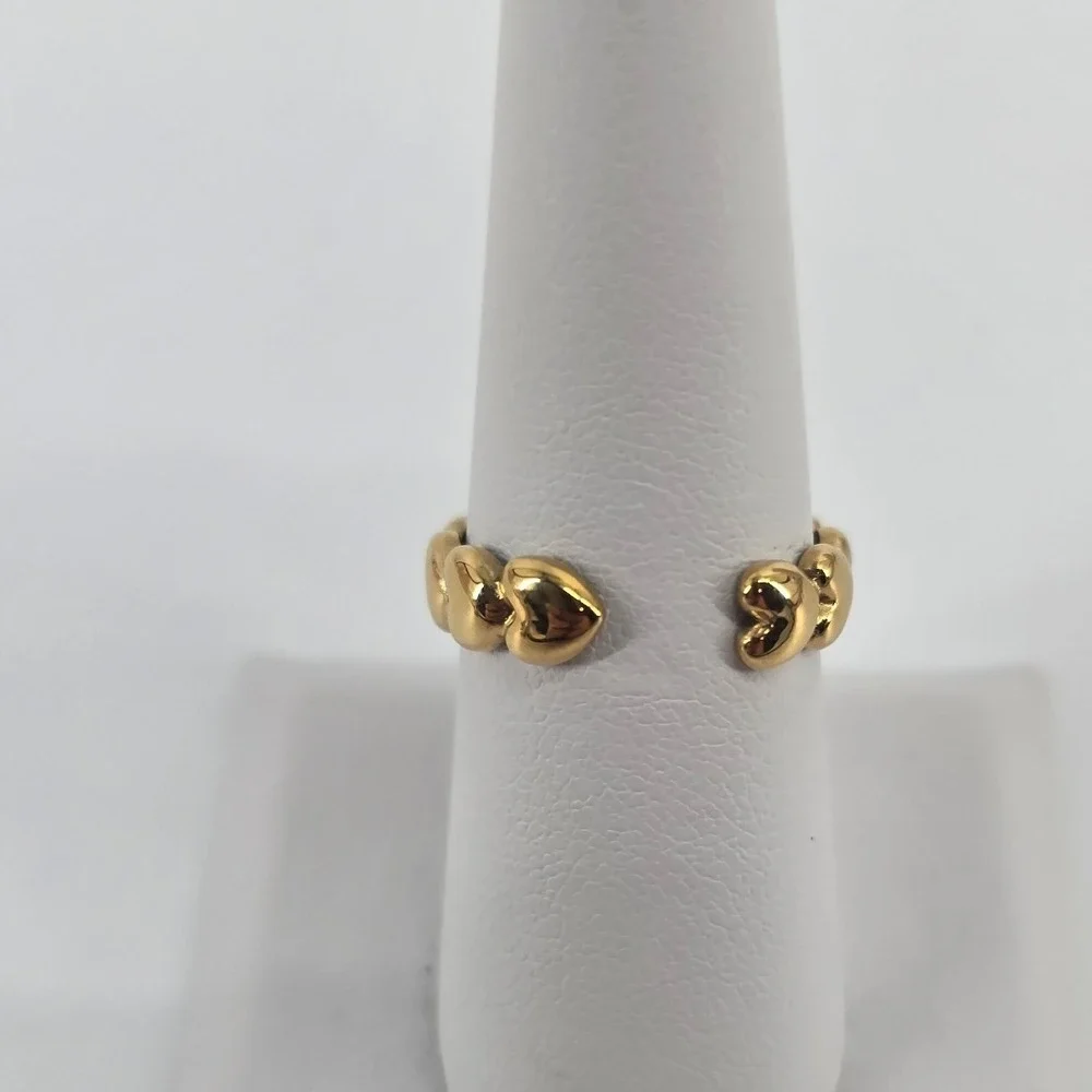 Ring Womens 7.75 Puffy Heart Bypass Gold Tone Band EUC